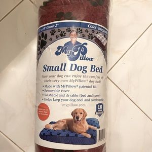 *PRICE DROP! NEW Small dog bed